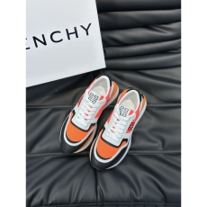 Givenchy Sneakers